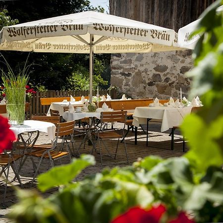 Hotel Wirtshaus Am Schloss Aicha vorm Wald Exterior foto